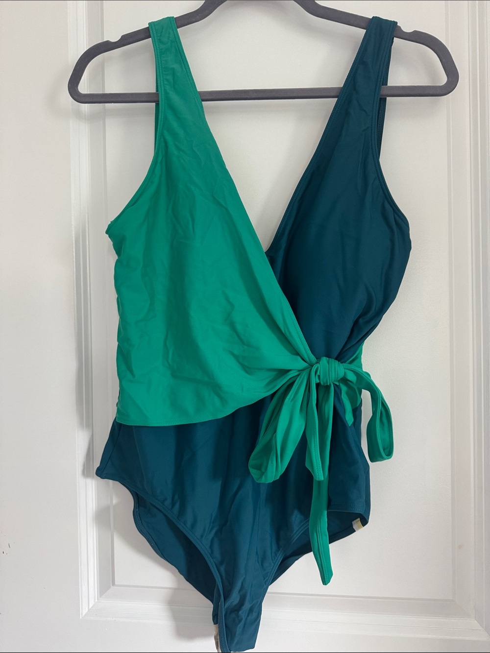 Summwrsalt two -Tone Teal & Emerald Wrap One-Piece Swimsuit with matching skirt